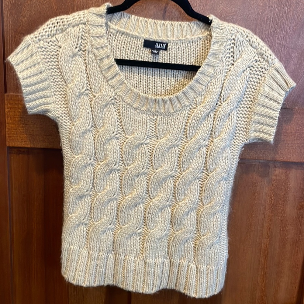 Gold short sleeve sweater